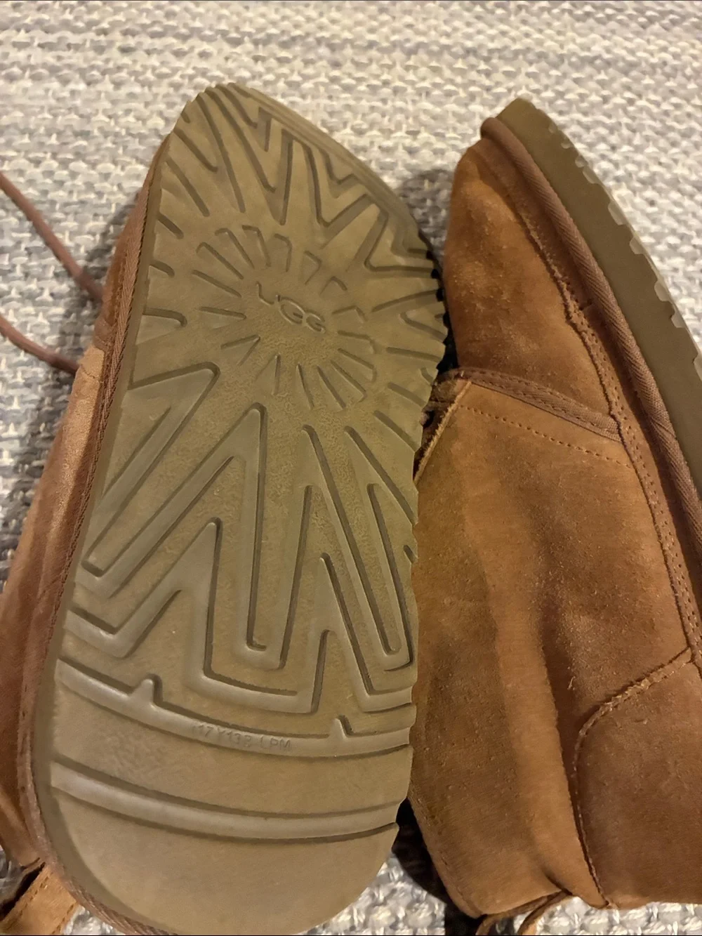 UGG Men's Chestnut Suede Chukka Boots with Shearling Lining